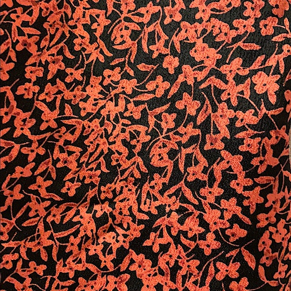 Red Floral Skirt - Picture 2 of 3